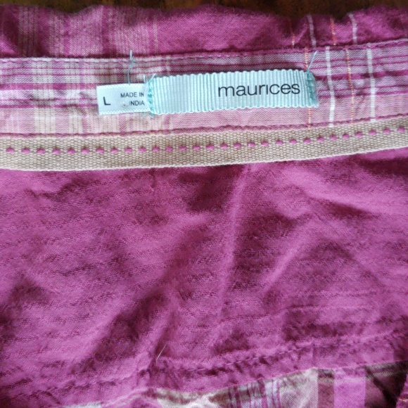 Maurices Long sleeve t-shirt - Picture 2 of 2